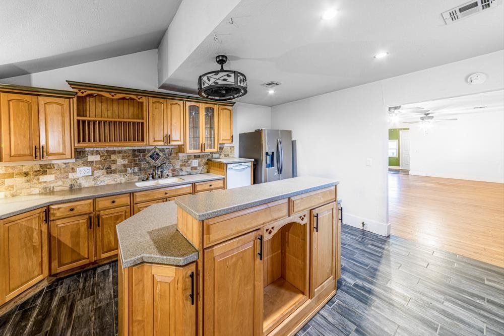 21 2nd Street Tryon, OK 74875 - Photo 6 of 23 Gallery Image 6