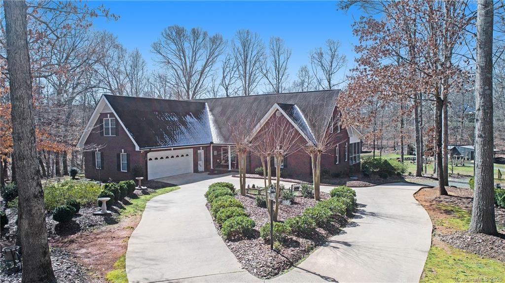 581 West Red Cross Road Oakboro, NC 28129 - Photo 1 of 48 Gallery Image 1