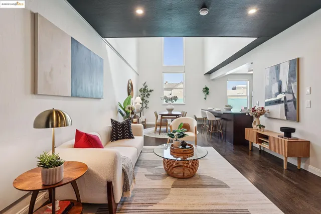 $599,950 | 1004 9th Avenue, Oakland, CA 94606