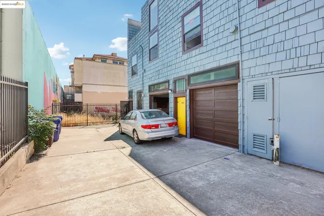 $599,950 | 1004 9th Avenue, Oakland, CA 94606