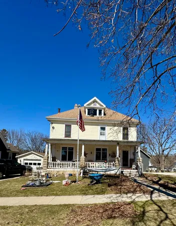 $175,000 | 327 West Florence Street, Cambria, WI 53923