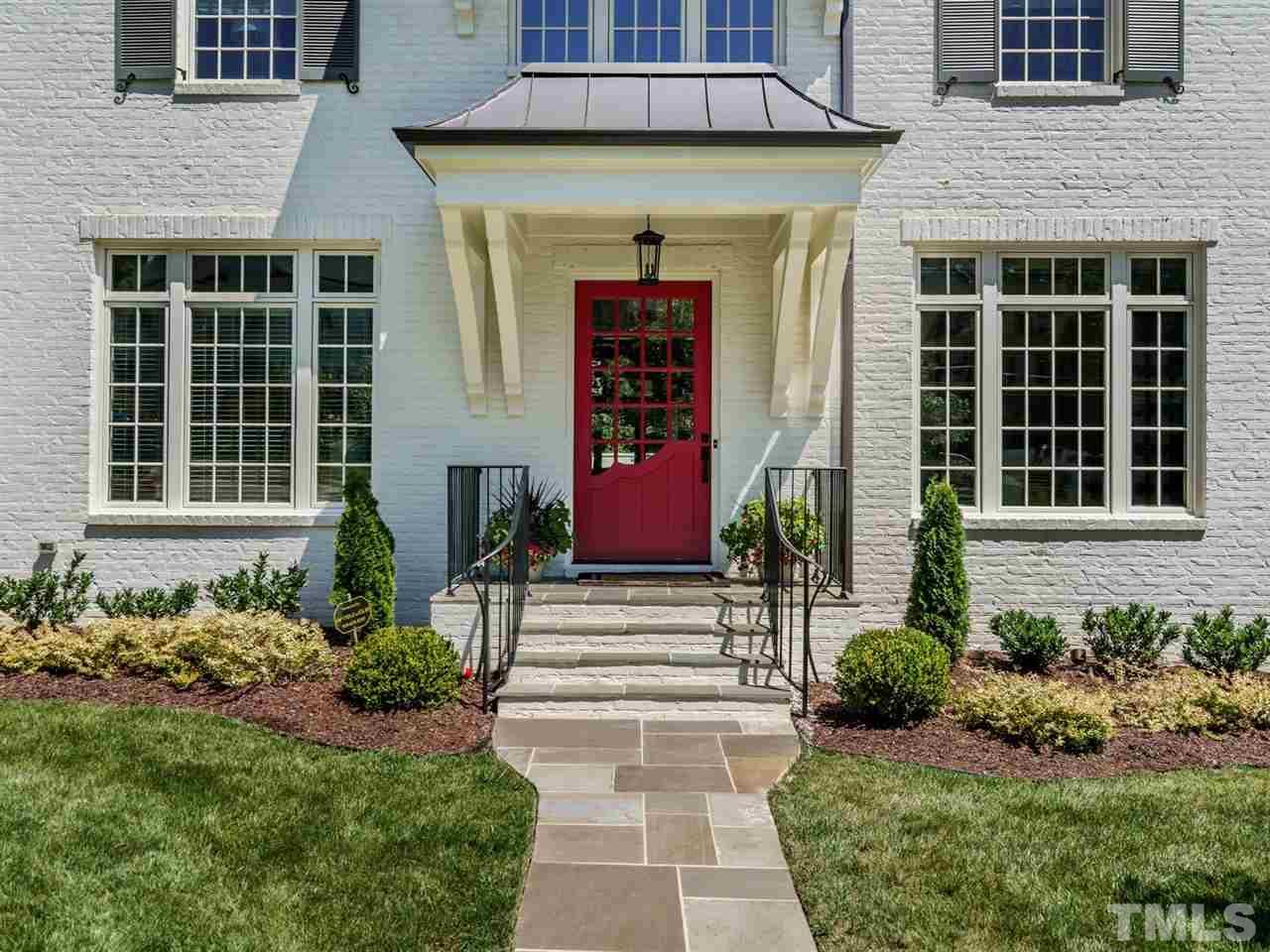 313 Forsyth Street Raleigh, NC 27609 - Photo 2 of 30
