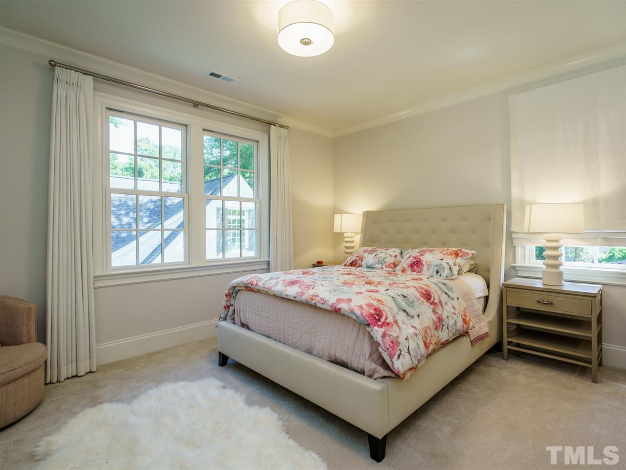 313 Forsyth Street Raleigh, NC 27609 - Photo 20 of 30