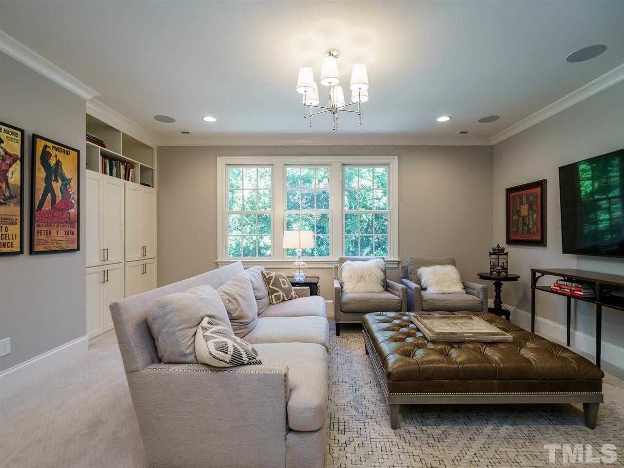 313 Forsyth Street Raleigh, NC 27609 - Photo 22 of 30