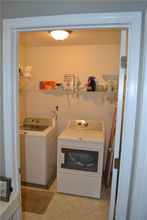 12906 Pleasant View Lane Fishers, IN 46038 - Photo 9 of 17