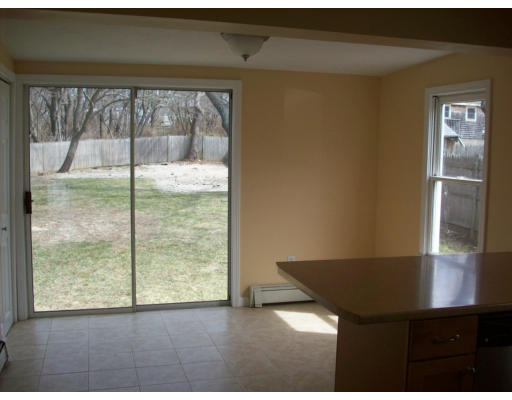 190 Arnold Road Marshfield, MA 02050 - Photo 8 of 11 Gallery Image 8