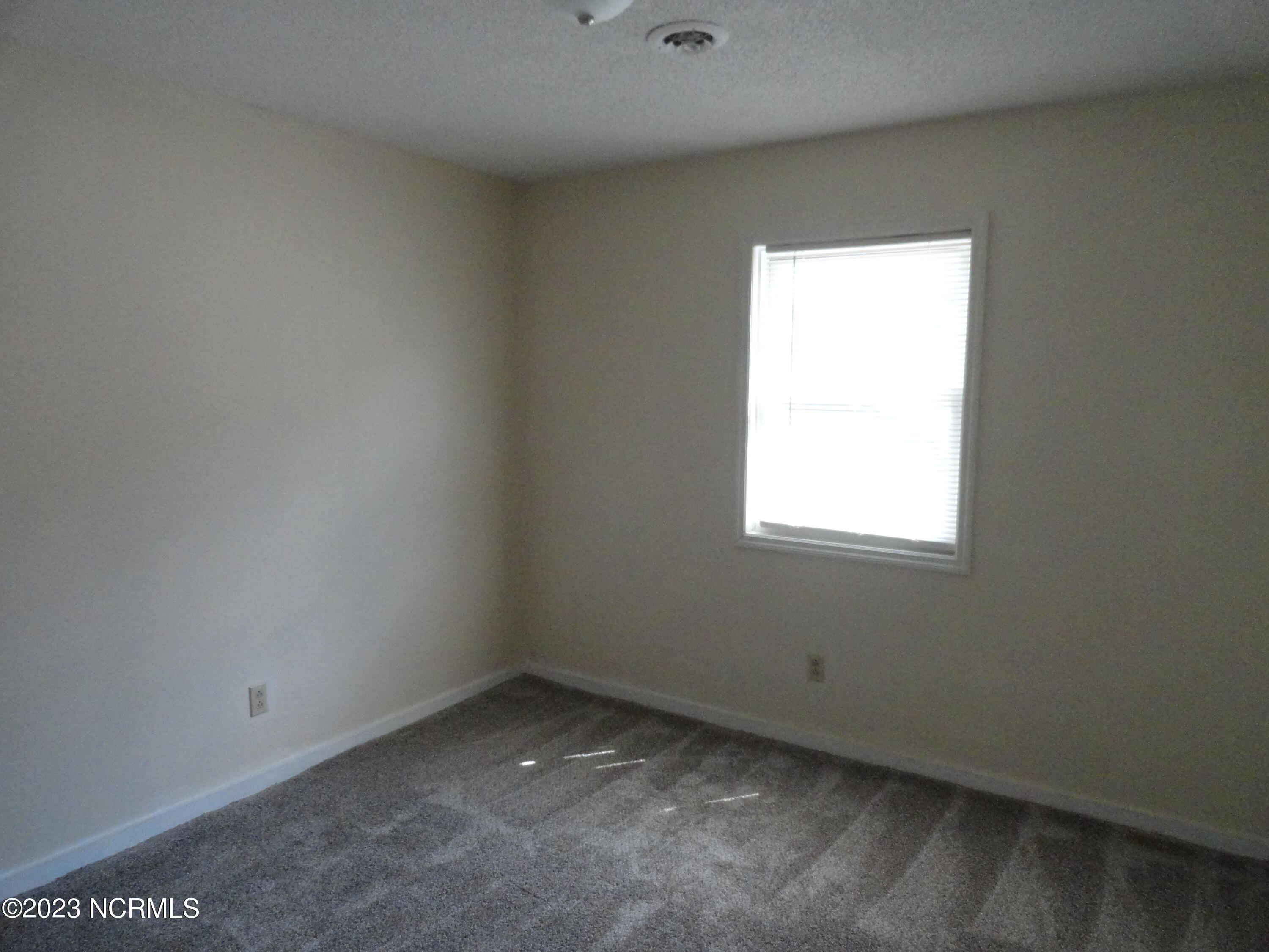 232 Cedar Ridge Lane Havelock, NC 28532 - Photo 6 of 9 Front Bedroom