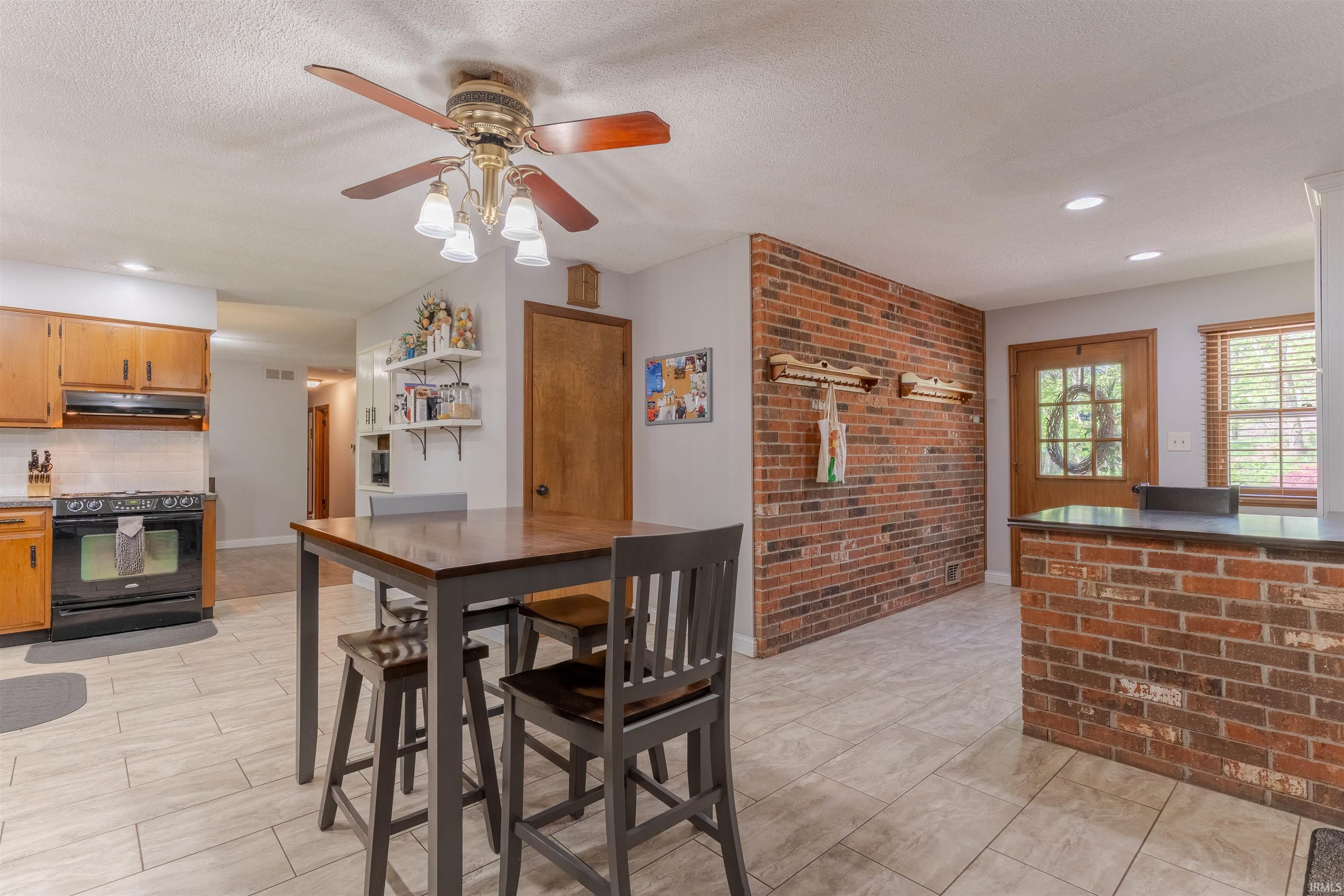 1220 Schenk Road Evansville, IN 47710 - Photo 11 of 36