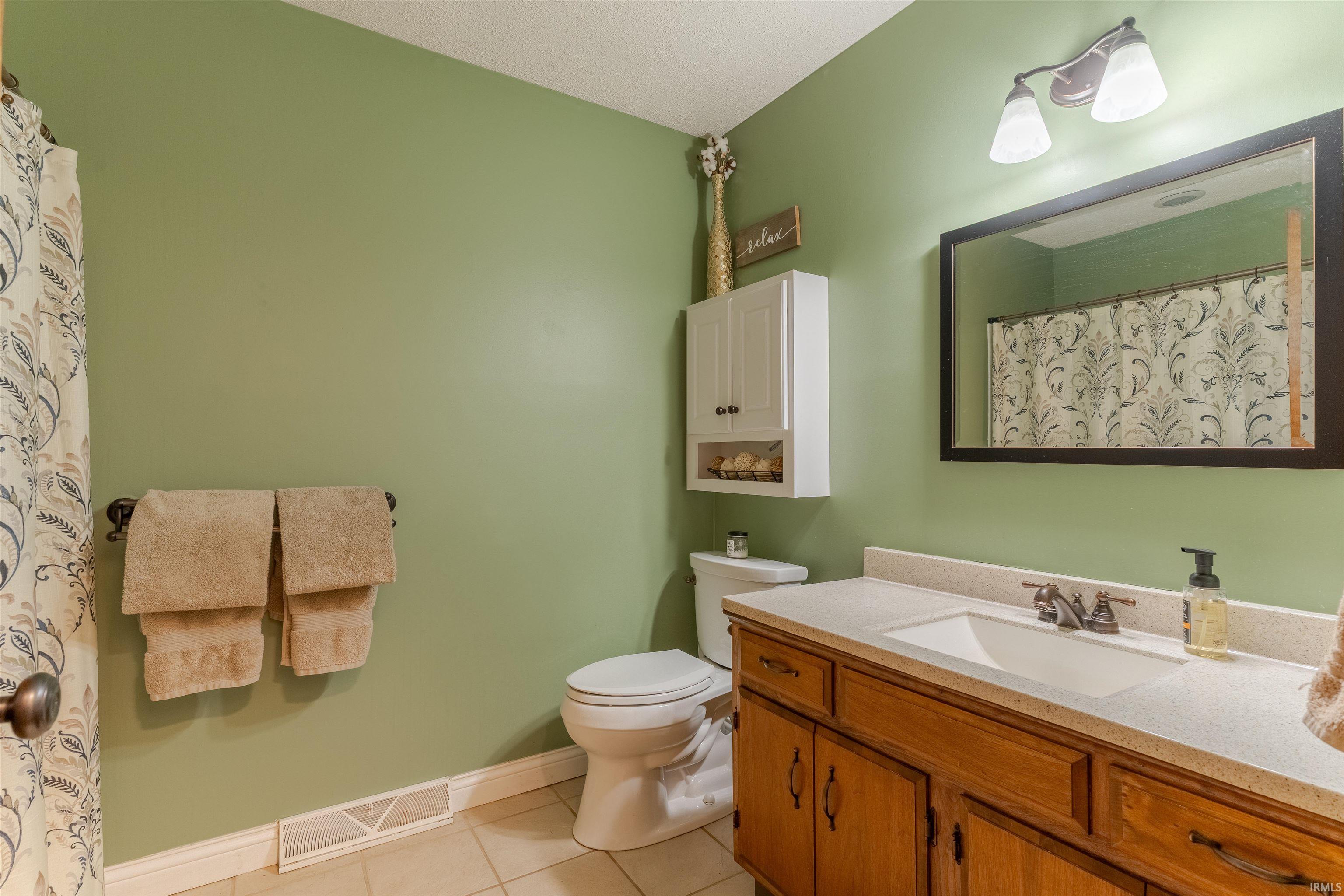 1220 Schenk Road Evansville, IN 47710 - Photo 18 of 36