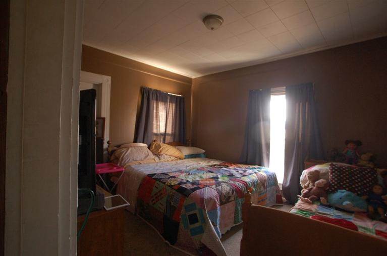 2121 Red Lick Road Irvine, KY 40336 - Photo 14 of 45 Bonus room! Can be a bedroom, an office