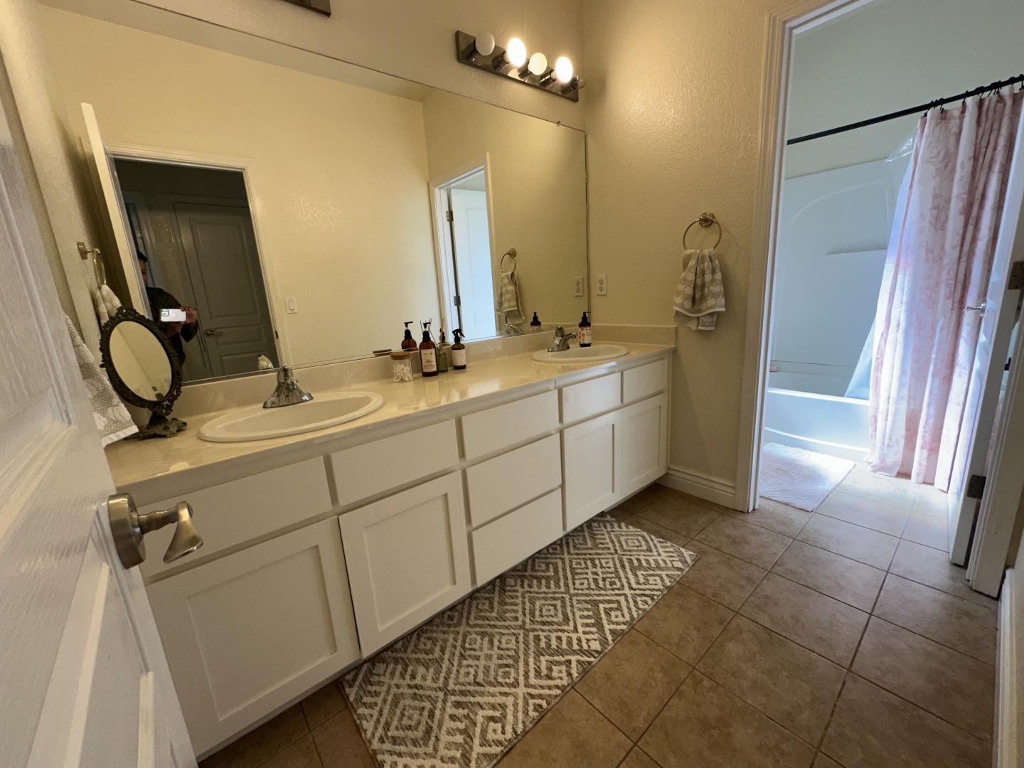 718 Roble Street Watsonville, CA 95076 - Photo 21 of 36