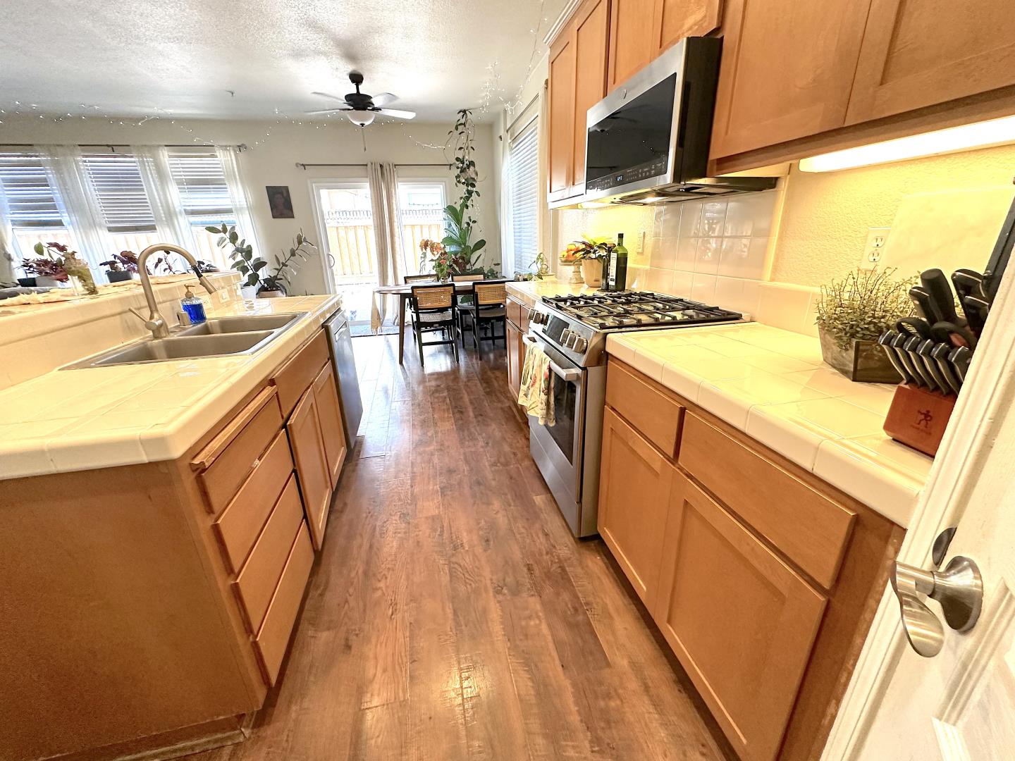 718 Roble Street Watsonville, CA 95076 - Photo 23 of 36