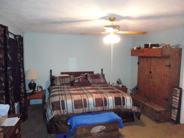 962 Espy Road Manchester, TN 37355 - Photo 15 of 19 The Master bedroom, 16x13