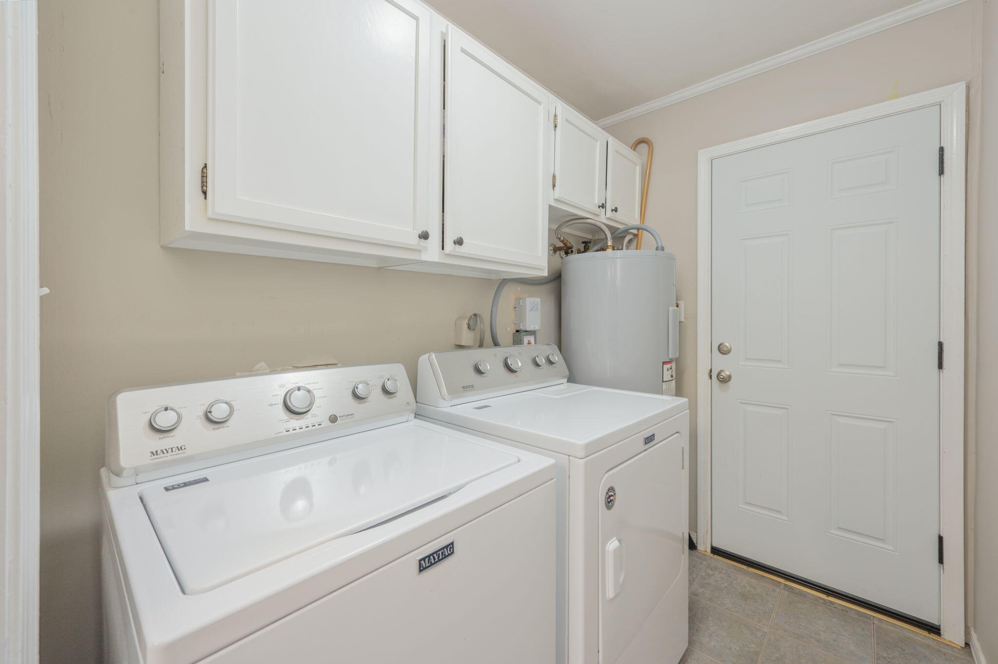 4449 Wolf Track Ridge Crestview, FL 32539 - Photo 10 of 31 laundry