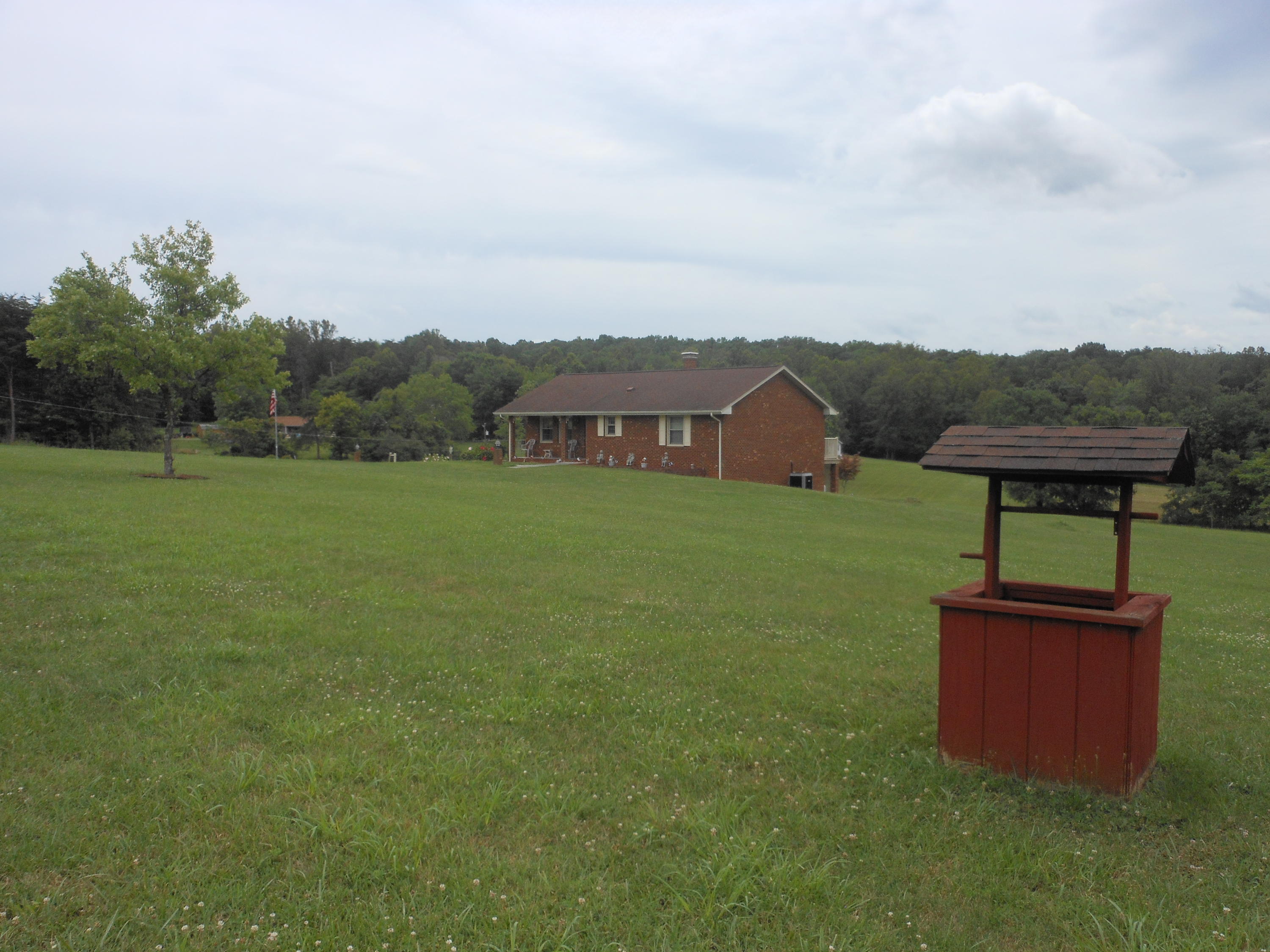 2767 Rutrough Road Southeast Roanoke, VA 24014 - Photo 1 of 36