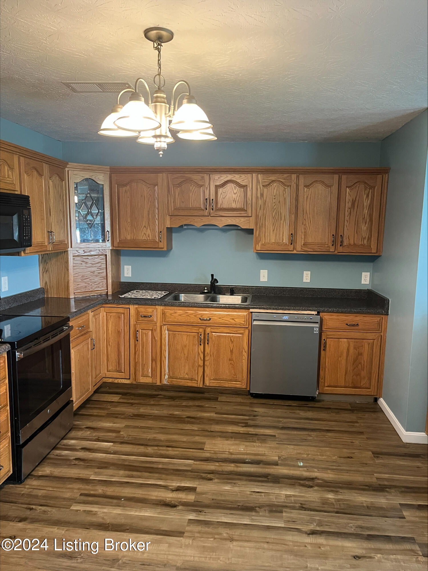 3011 Hawkins Road Sonora, KY 42776 - Photo 15 of 24 processed-3CE8F0E4-F92E-4BA3-8C5F-020A2D