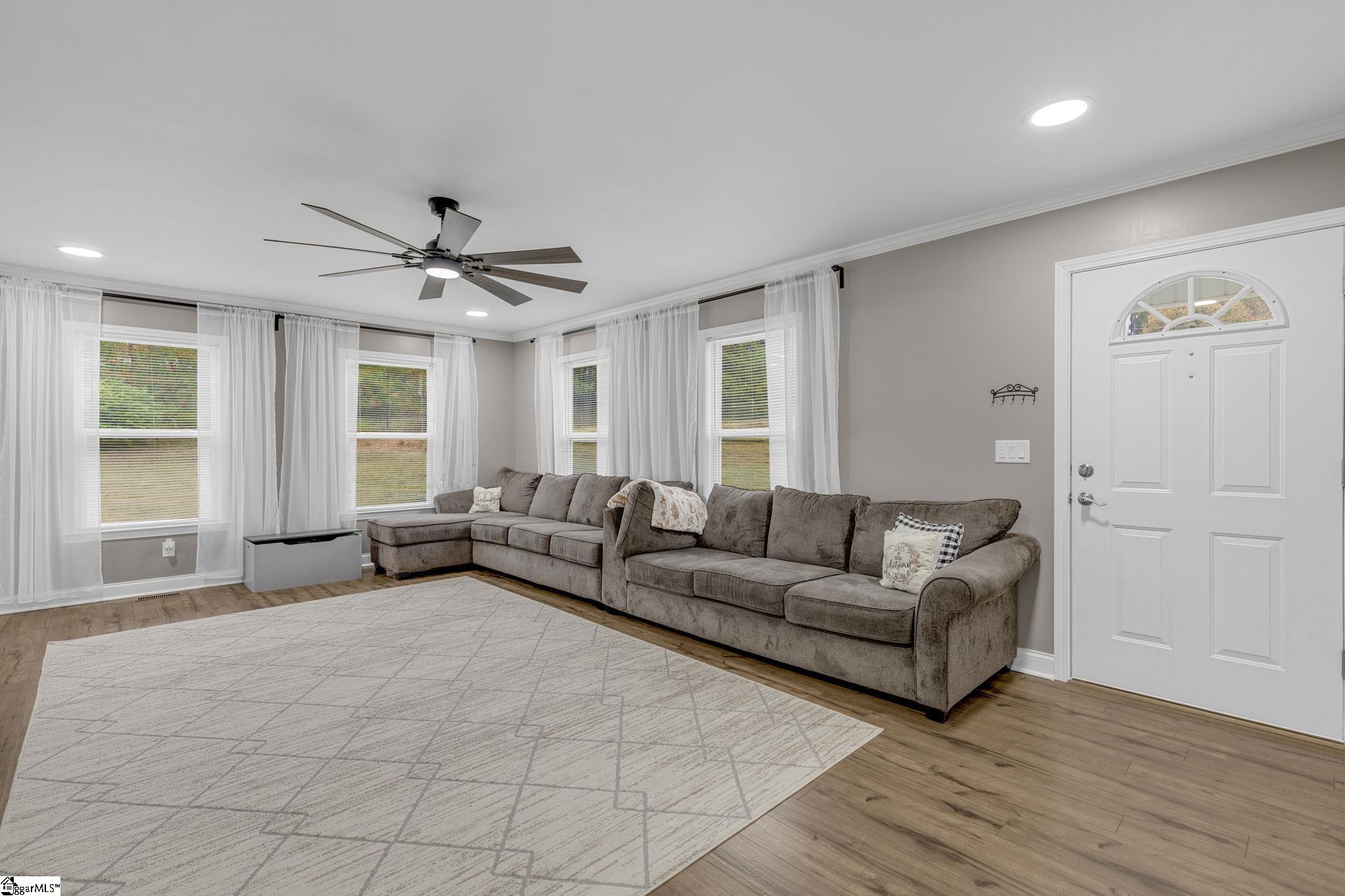 170 State Rd S-42-236 Pauline, SC 29374 - Photo 6 of 36 Gallery Image 6