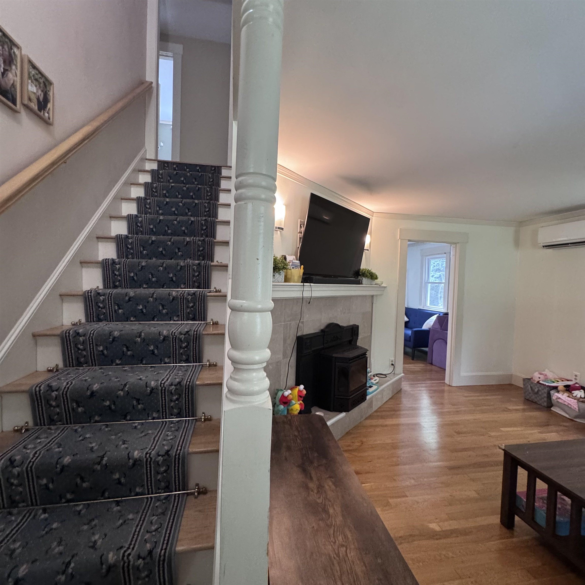 44 Stowell Road Bedford, NH 03110 - Photo 11 of 27