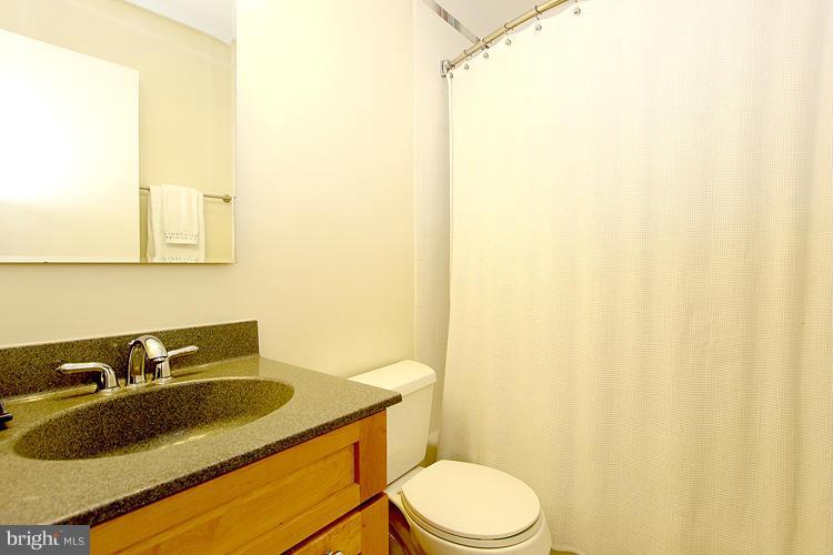 3532 Falling Green Road Olney, MD 20832 - Photo 17 of 30 a bathroom with a sink and a toilet