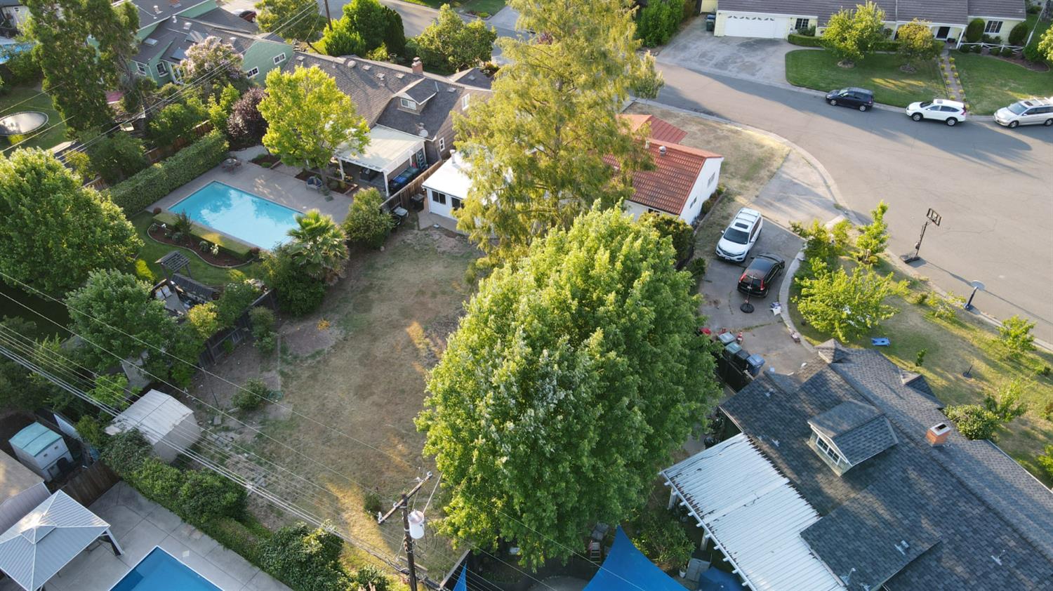 2912 Leta Lane Sacramento, CA 95821 - Photo 8 of 59