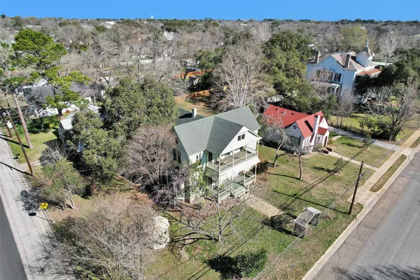 an aerial view of multiple house