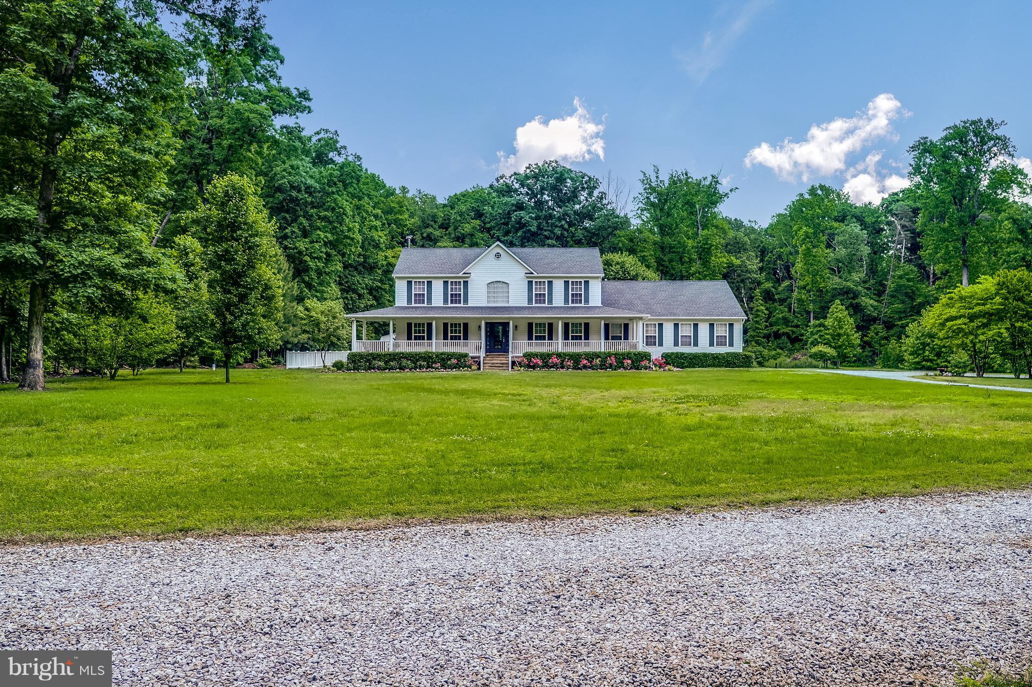 9701 Diggs Road Faulkner, MD 20632 - Photo 2 of 29 Exterior (Front)