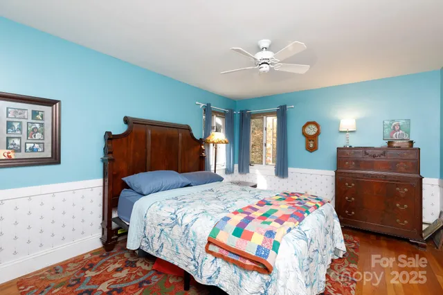 $364,500 | 145 21st Avenue Northwest, Hickory, NC 28601