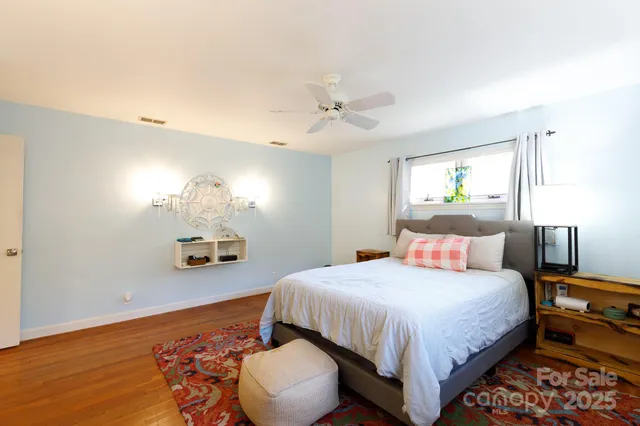 $364,500 | 145 21st Avenue Northwest, Hickory, NC 28601