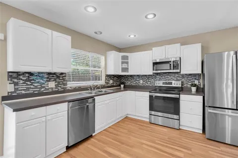 $475,000 | 14006 Cascade Lane, Tampa, FL 33618