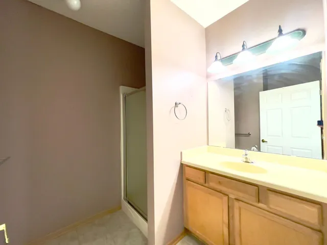 $2,200 | 12022 Vermillion Street Northeast, Unit B, Blaine, MN 55449