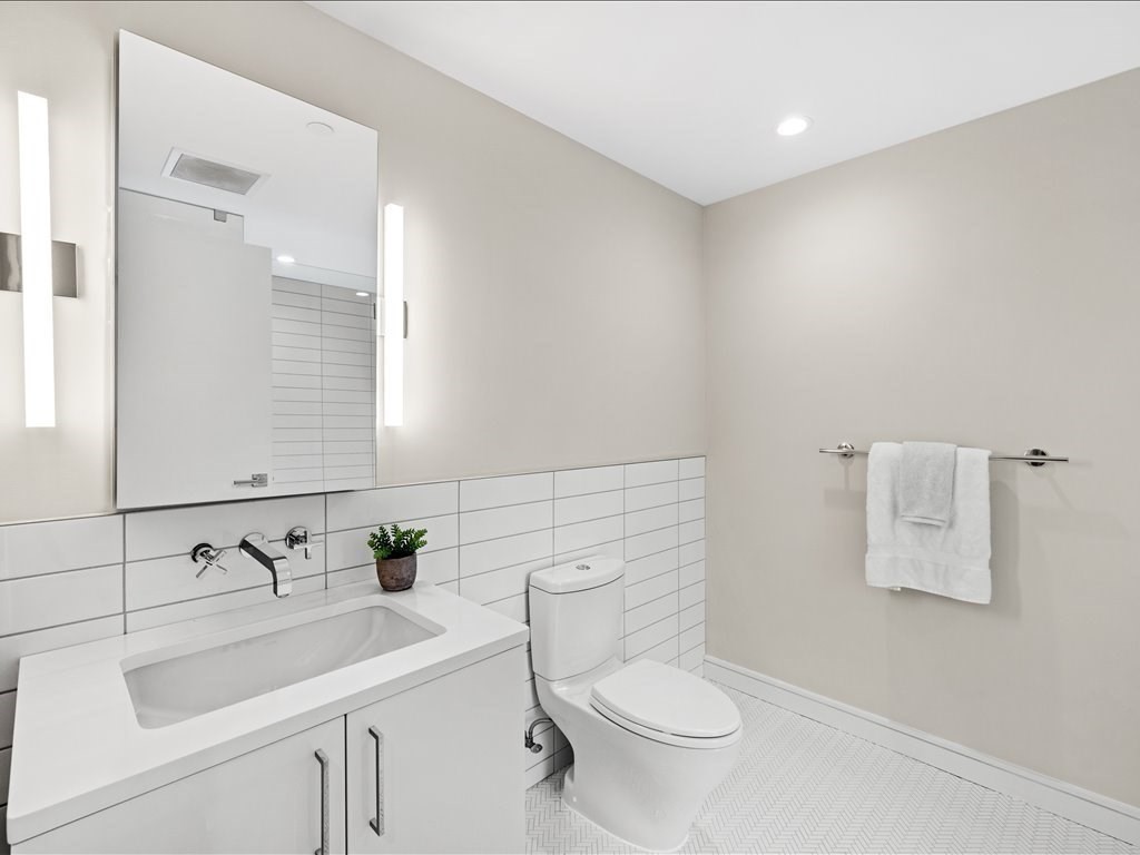 110 Broad Street, Unit 1101 Boston, MA 02110 - Photo 24 of 42