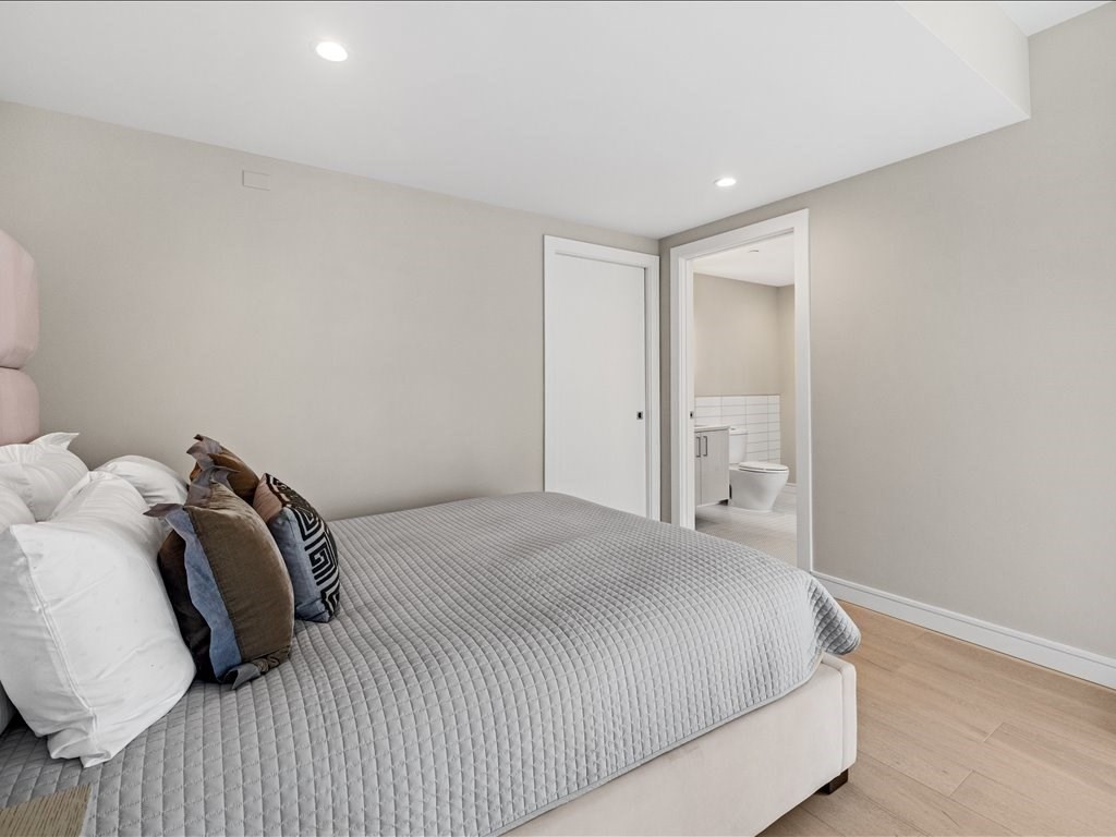 110 Broad Street, Unit 1101 Boston, MA 02110 - Photo 30 of 42