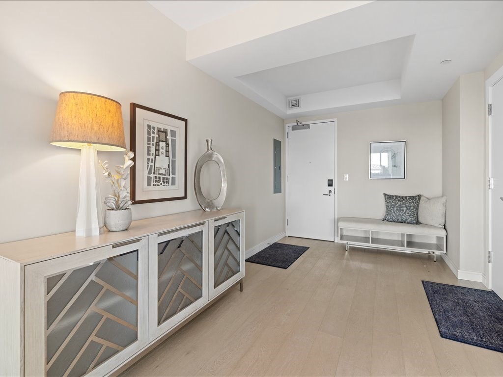 110 Broad Street, Unit 1101 Boston, MA 02110 - Photo 4 of 42