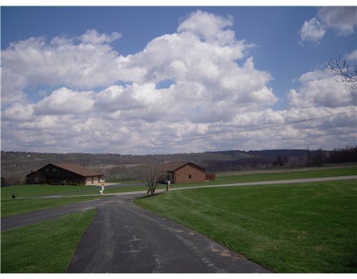 1338 Cleland Mill Road New Castle, PA 16102 - Photo 14 of 18 View.