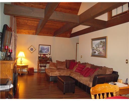 1338 Cleland Mill Road New Castle, PA 16102 - Photo 3 of 18 Great Room.