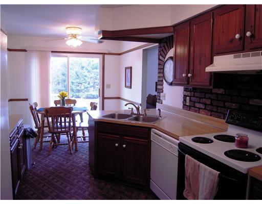 1338 Cleland Mill Road New Castle, PA 16102 - Photo 4 of 18 Kitchen.