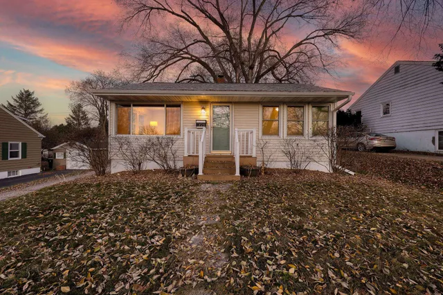 $399,000 | 725 North Meadow Lane, Madison, WI 53705