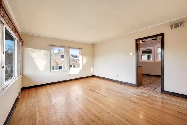 $399,000 | 725 North Meadow Lane, Madison, WI 53705