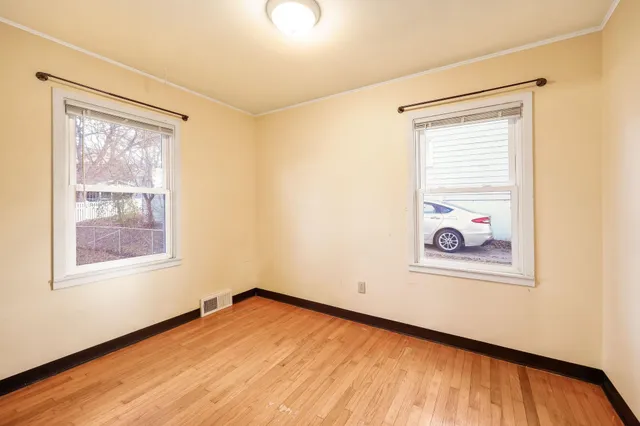 $399,000 | 725 North Meadow Lane, Madison, WI 53705