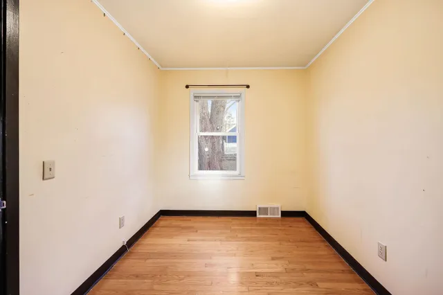 $399,000 | 725 North Meadow Lane, Madison, WI 53705