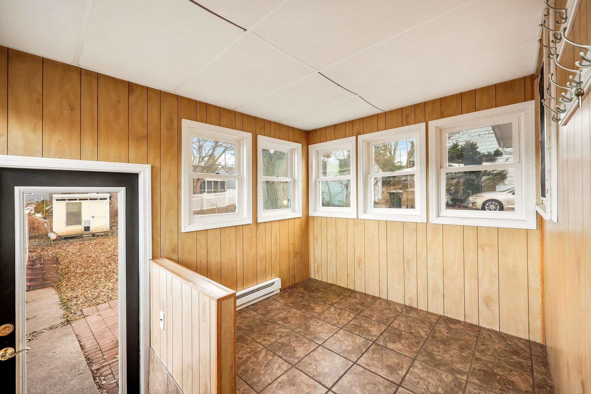 725 North Meadow Lane Madison, WI 53705 - Photo 30 of 41