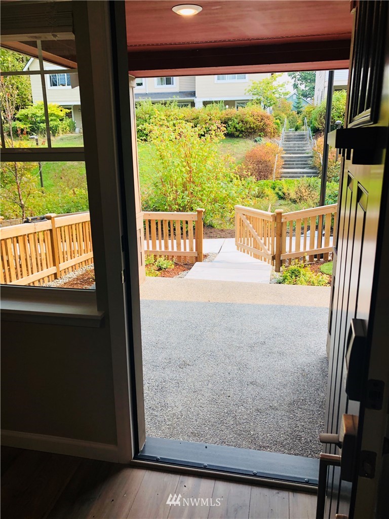 3207 Southwest Holly Street, Unit 33JJ Seattle, WA 98126 - Photo 8 of 27
