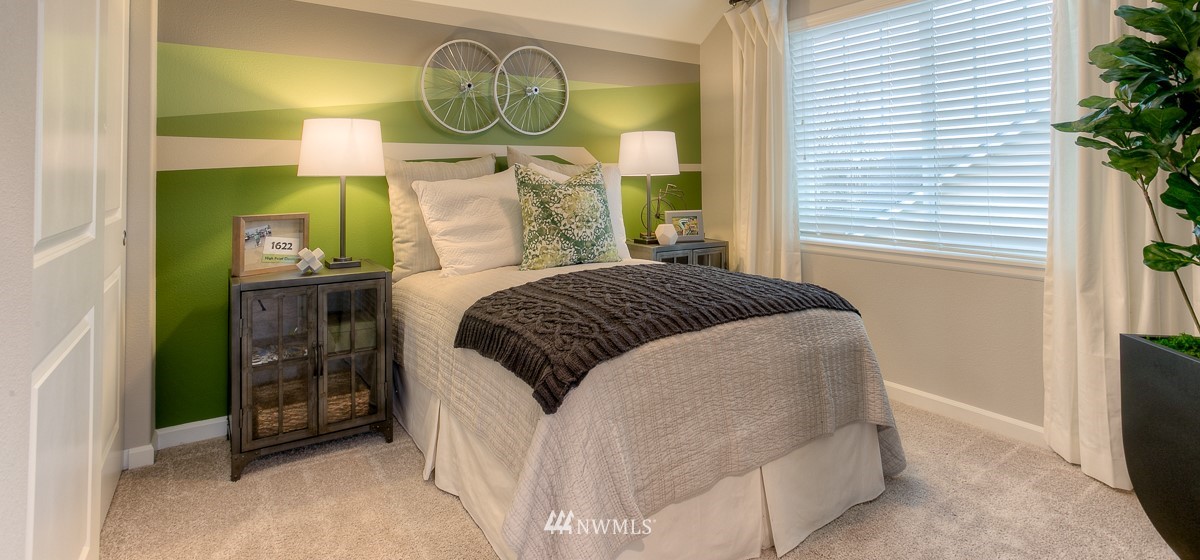 3207 Southwest Holly Street, Unit 33JJ Seattle, WA 98126 - Photo 9 of 27