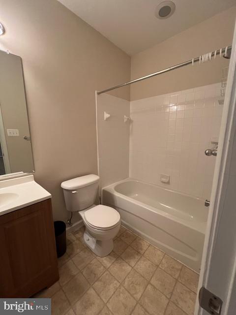 3659 White Hall Road King George, VA 22485 - Photo 8 of 36 a bathroom with a toilet a sink and bathtub