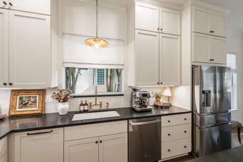 $595,000 | 118 Cold Springs Drive, Georgetown, TX 78633