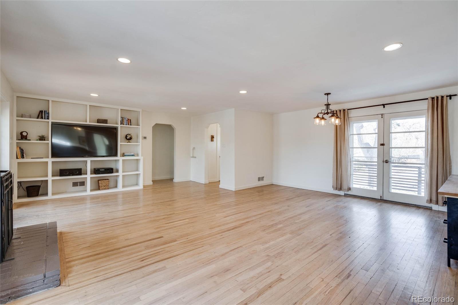 4295 Otis Street Wheat Ridge, CO 80033 - Photo 8 of 40