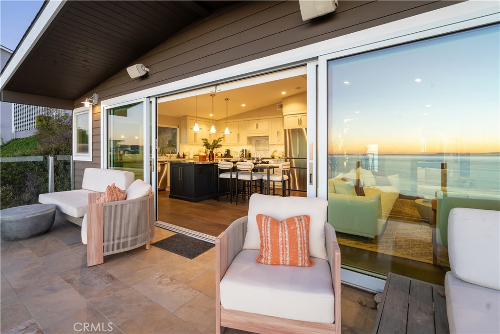 2192 Crestview Drive Laguna Beach, CA 92651 - Photo 25 of 54 a outdoor living space with furniture and garden view