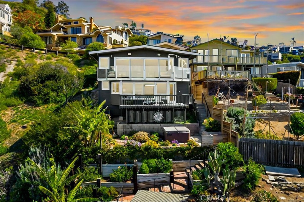 2192 Crestview Drive Laguna Beach, CA 92651 - Photo 53 of 54