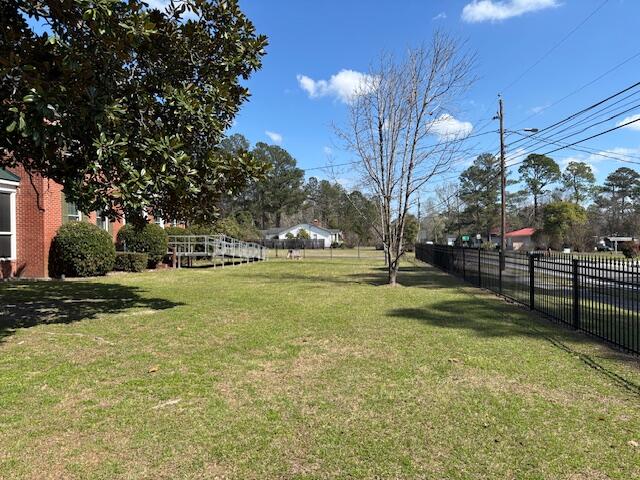 39 East Calhoun Street Wadley, GA 30477 - Photo 9 of 32 IMG_7360