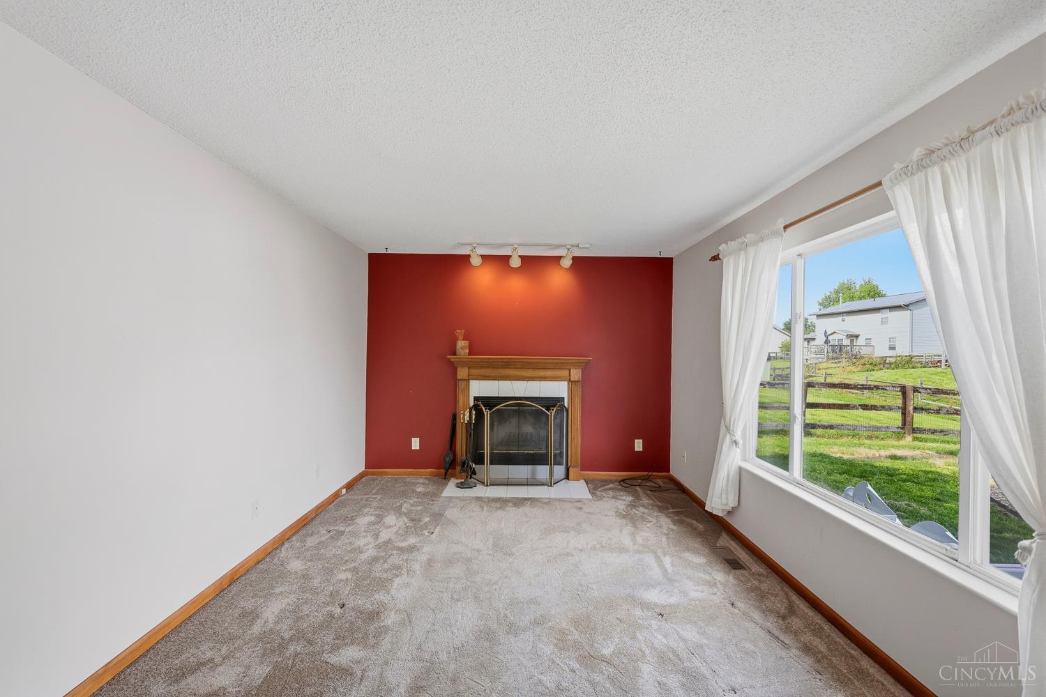 5554 Wanda Way Hamilton, OH 45011 - Photo 6 of 26